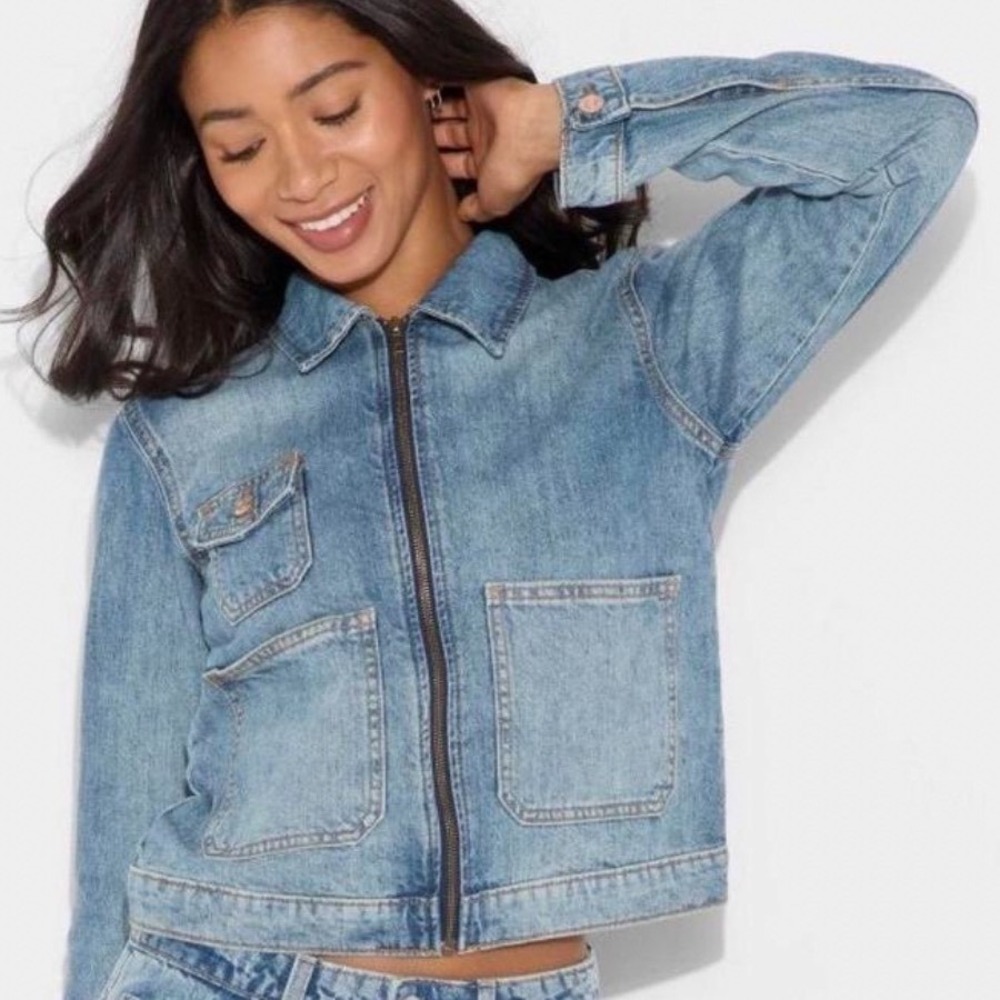 Wild Fable Womens Medium Wash Zip Front Denim Jacket Utility Pocket Blue S